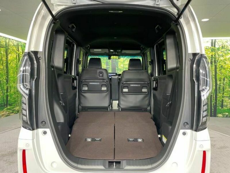 N BOX CUSTOM-9