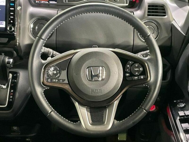 N BOX CUSTOM-10