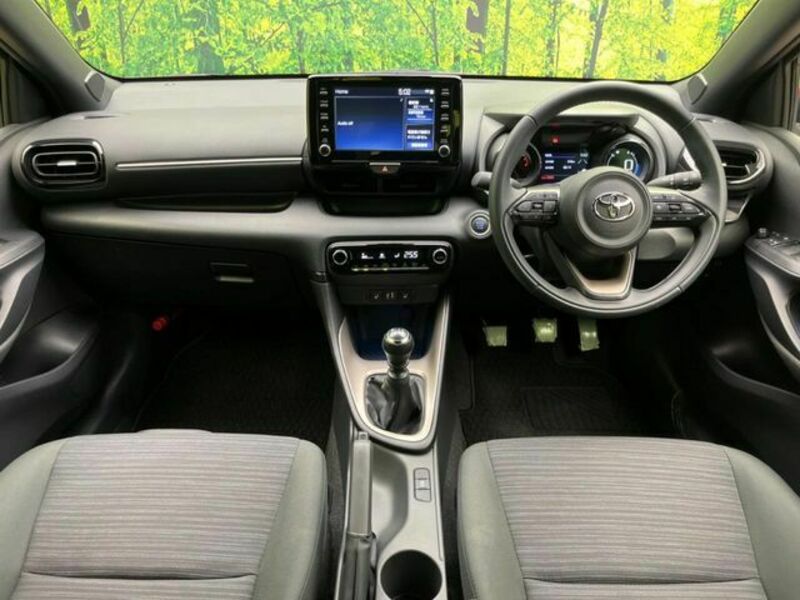 YARIS-1