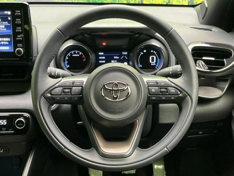 YARIS-10