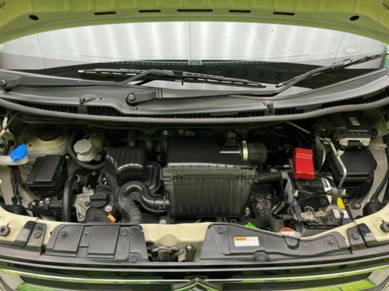 WAGON R-18