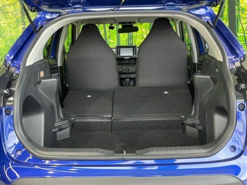 YARIS CROSS