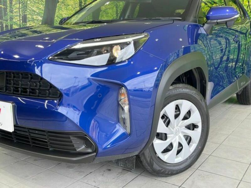 YARIS CROSS