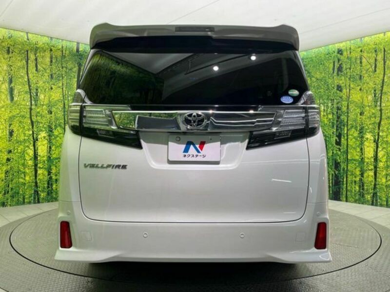 VELLFIRE-16