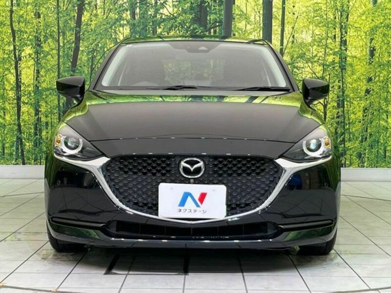 MAZDA2