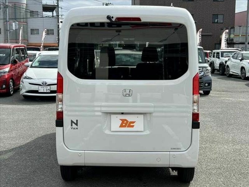 N-VAN