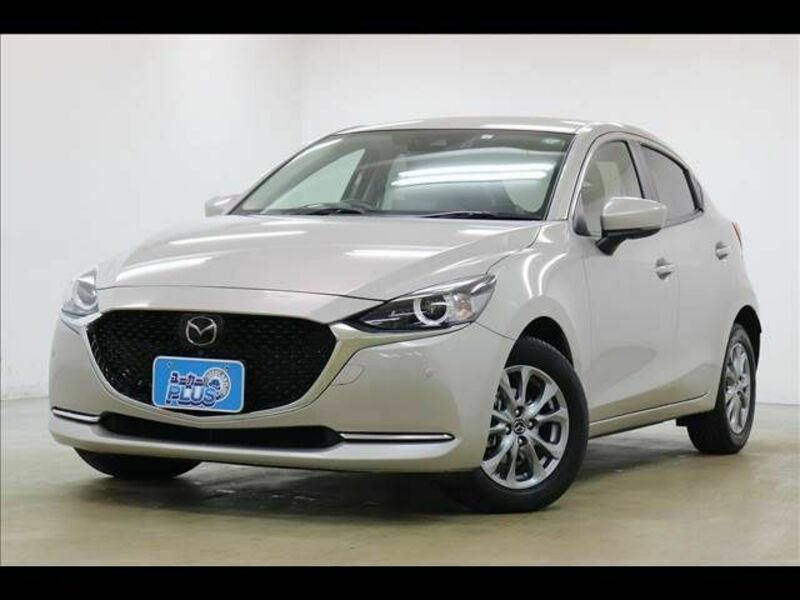 MAZDA2