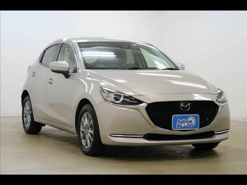MAZDA2