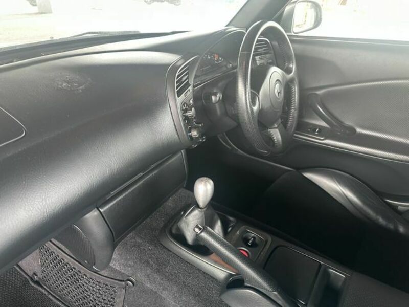 S2000