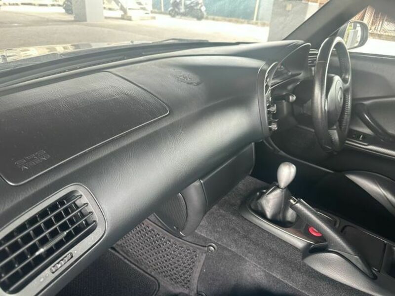 S2000