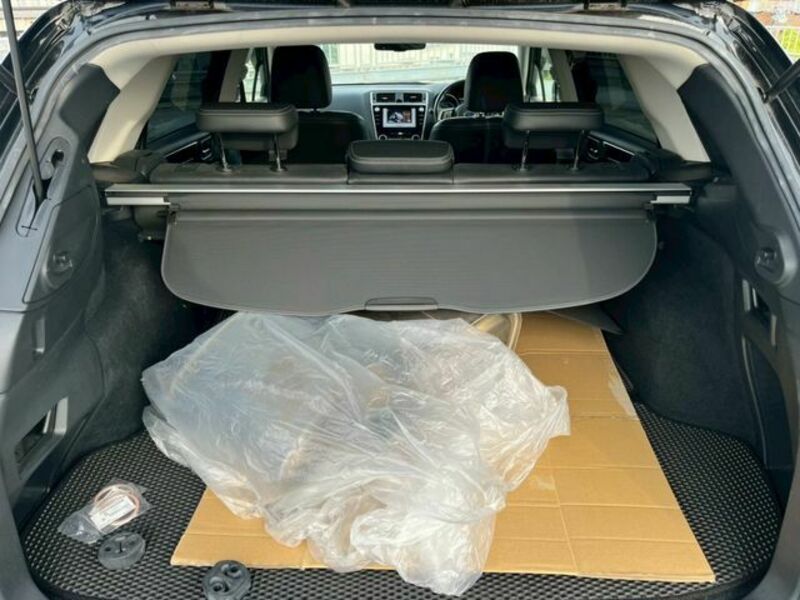 LEGACY OUTBACK
