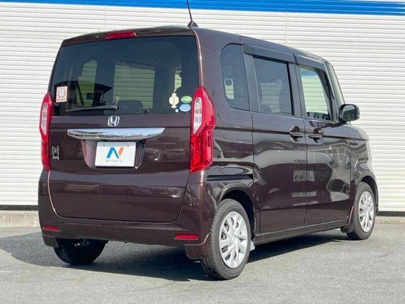 N BOX CUSTOM-16