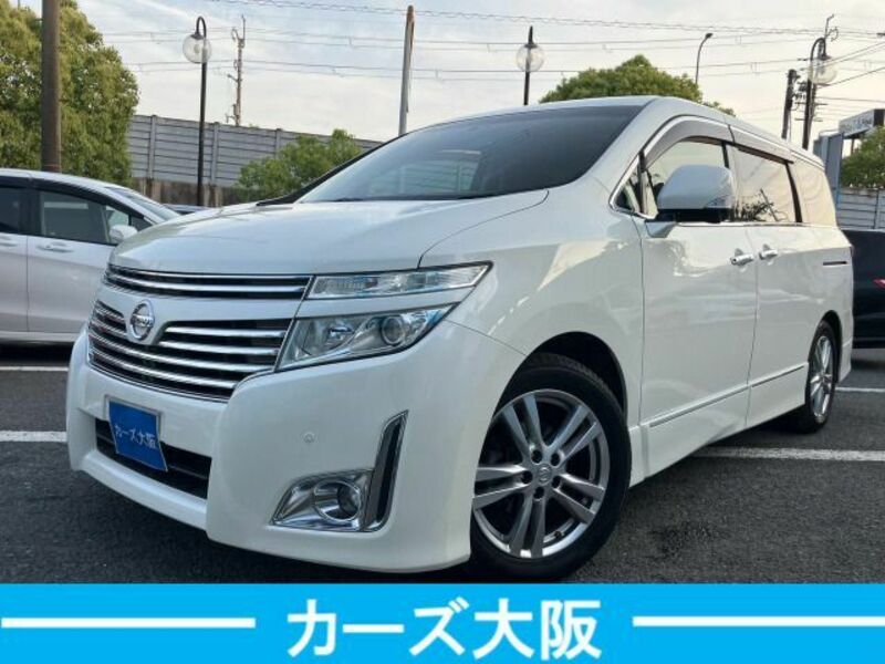 NISSAN ELGRAND