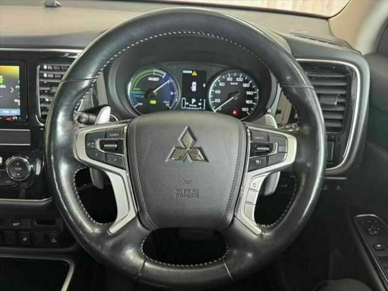 OUTLANDER PHEV