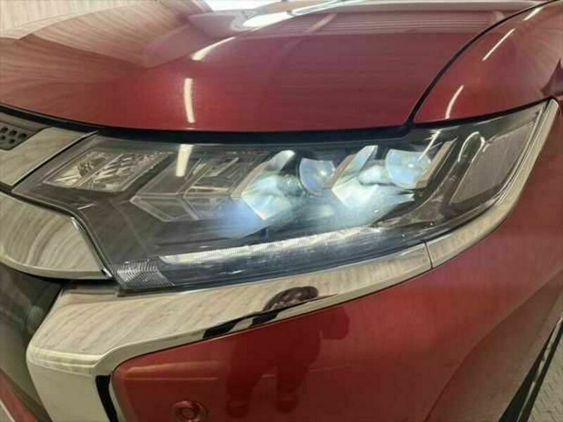 OUTLANDER PHEV