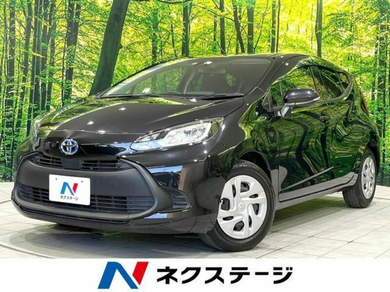 TOYOTA　AQUA