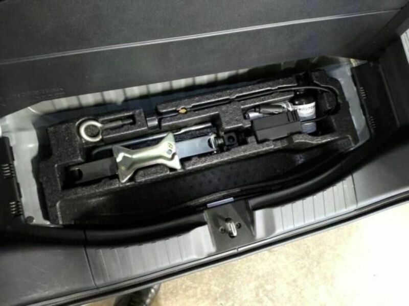 N BOX CUSTOM-26