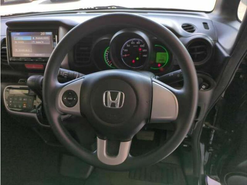 N BOX-11