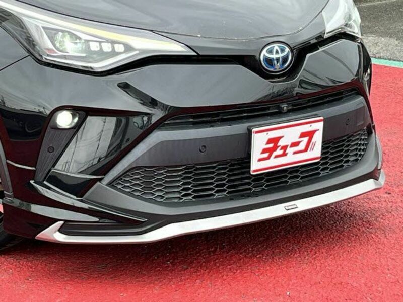 C-HR-11