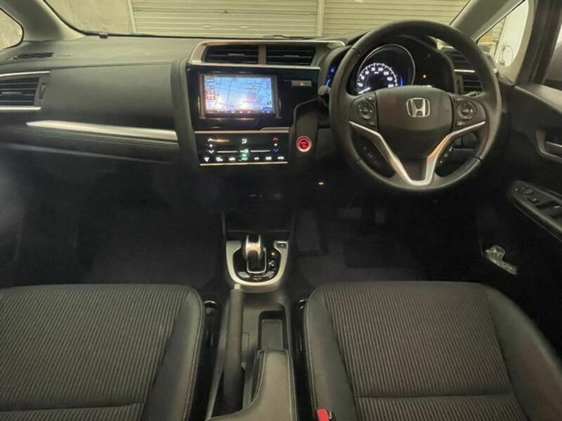 FIT HYBRID