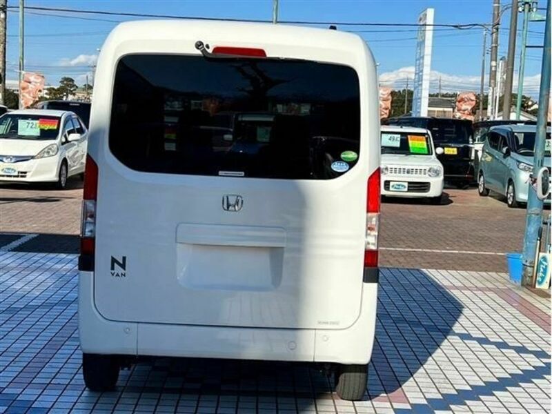 N-VAN