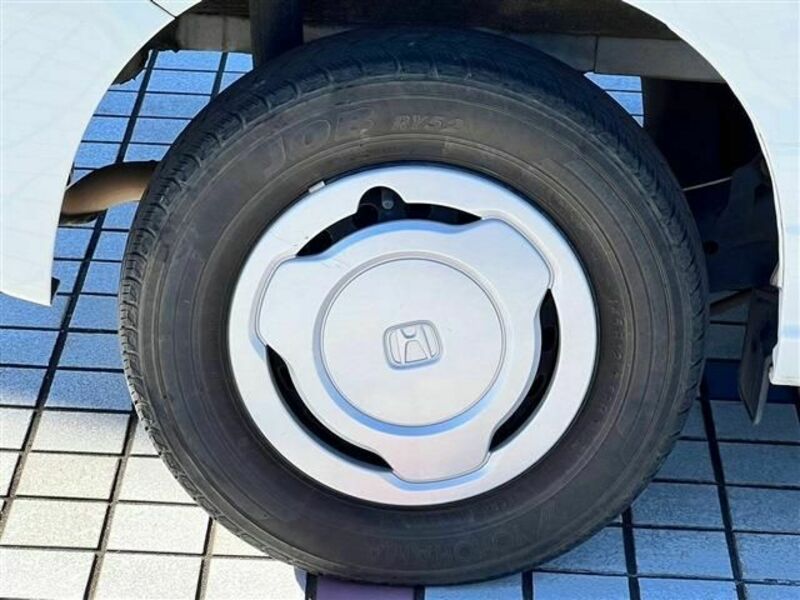 N-VAN