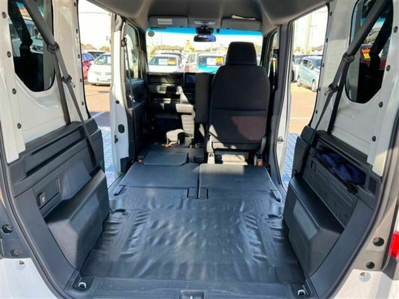 N-VAN