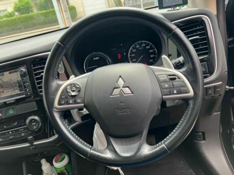OUTLANDER PHEV