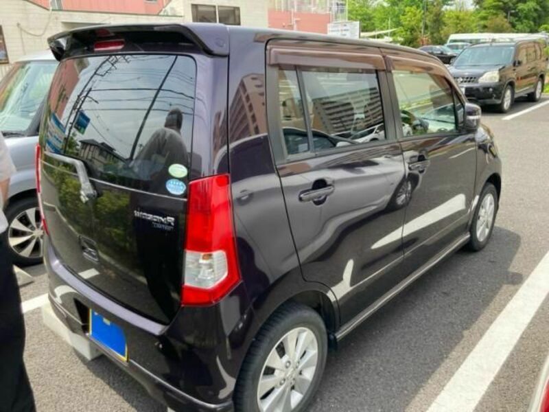 WAGON R