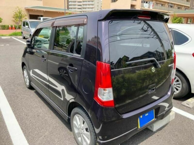 WAGON R