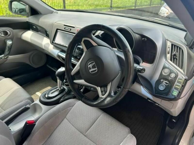 CR-Z