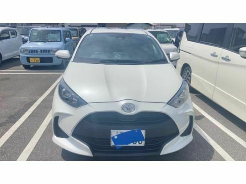 TOYOTA　YARIS
