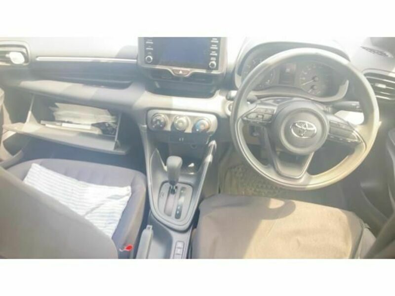 YARIS-16