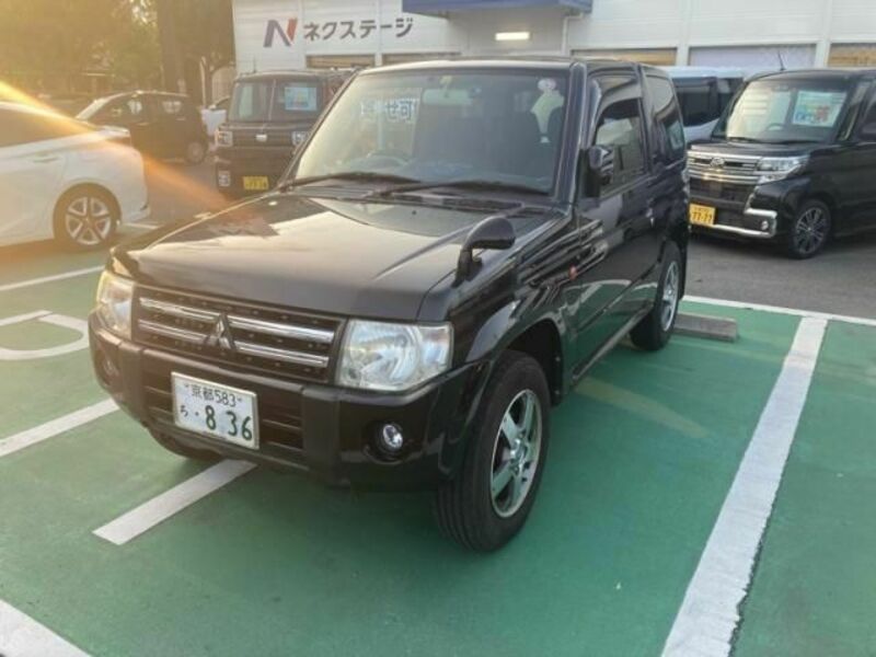PAJERO MINI