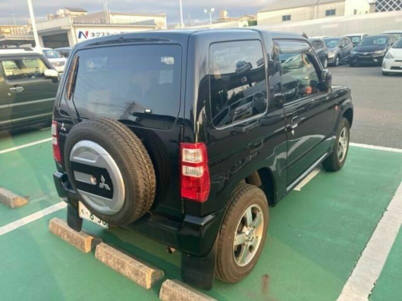 PAJERO MINI