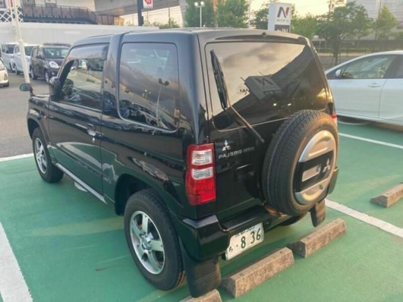 PAJERO MINI