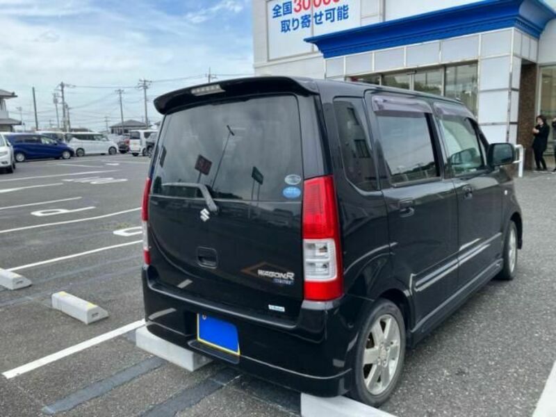 WAGON R