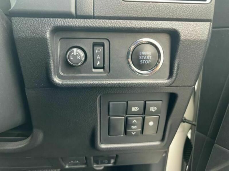 LAND CRUISER PRADO-15