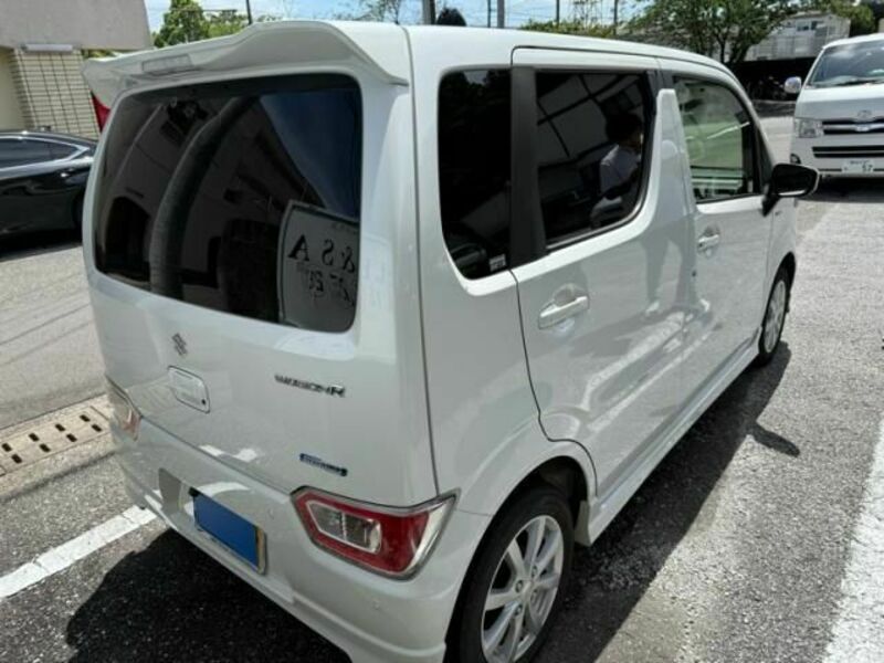 WAGON R-2