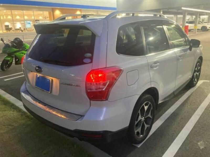 FORESTER-4