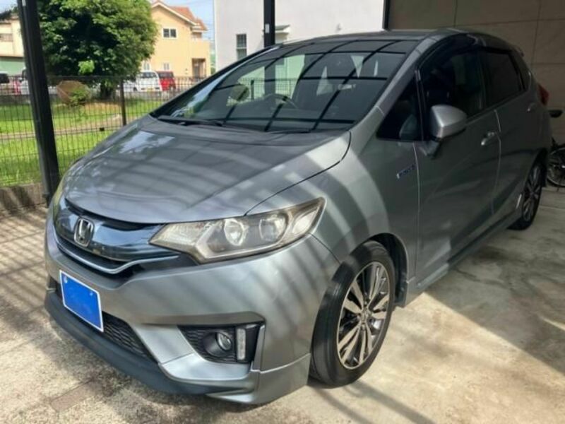 FIT HYBRID