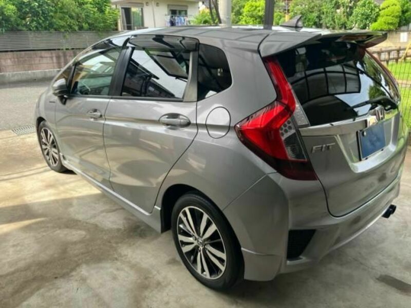 FIT HYBRID