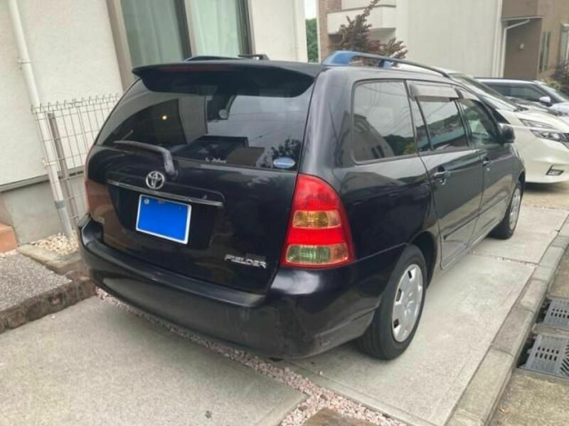 COROLLA FIELDER