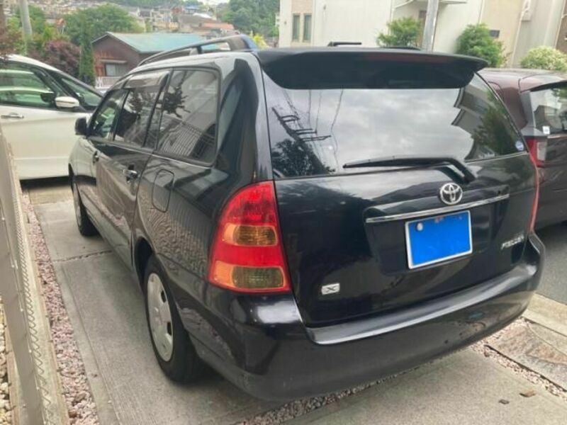 COROLLA FIELDER
