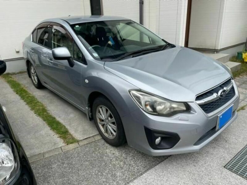 SUBARU　IMPREZA G4