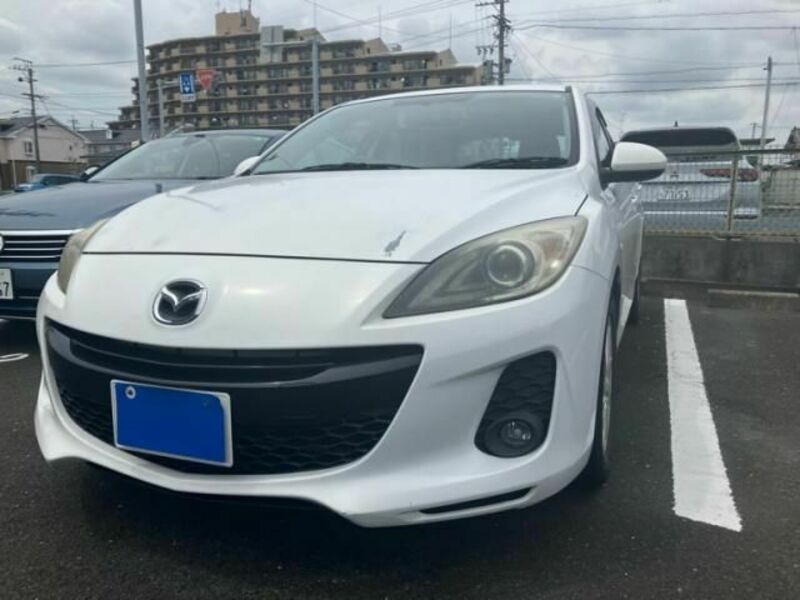 MAZDA AXELA SPORTS
