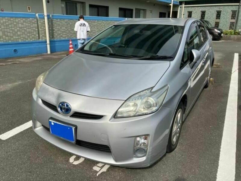 PRIUS-0