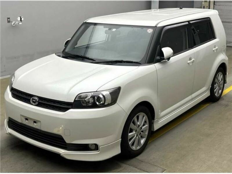 COROLLA RUMION