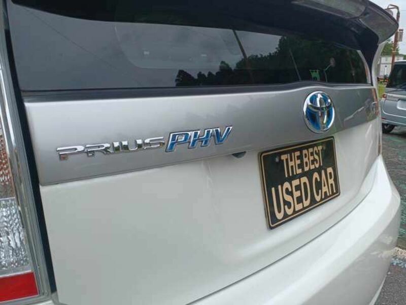 PRIUS PHV
