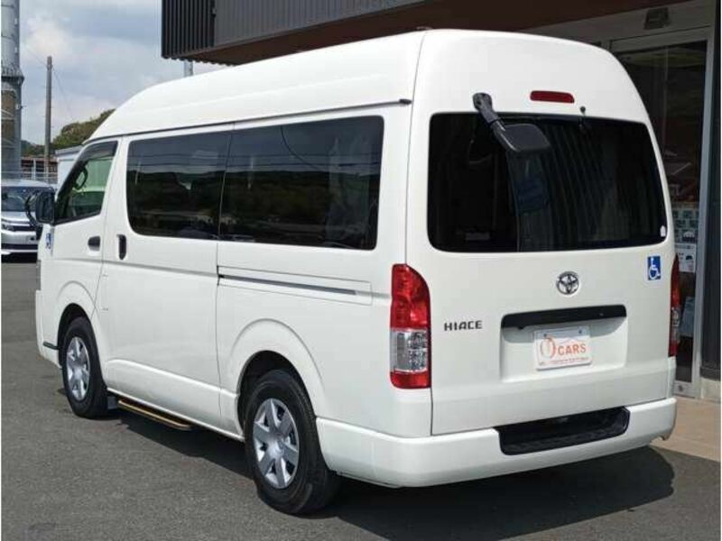 HIACE VAN
